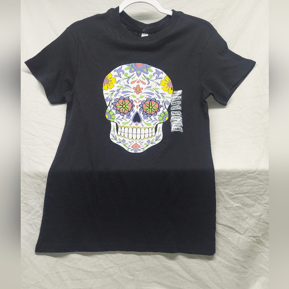 Candy Skull Face Tee T Shirt Colorful Sugar Skull Graphic Halloween New With Tag